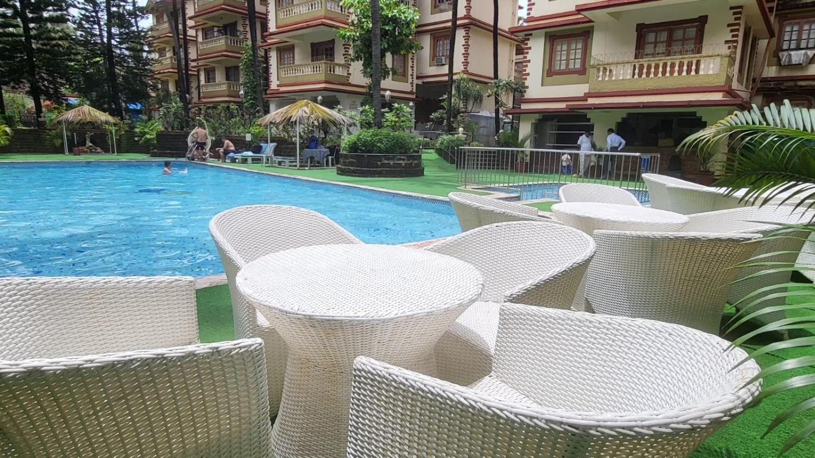 1Bhk Pool View Apartment - Candolim Resort Exterior photo